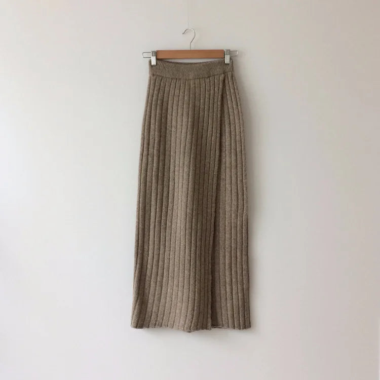 Sienna | Ribbed Knit Midi Slit Skirt