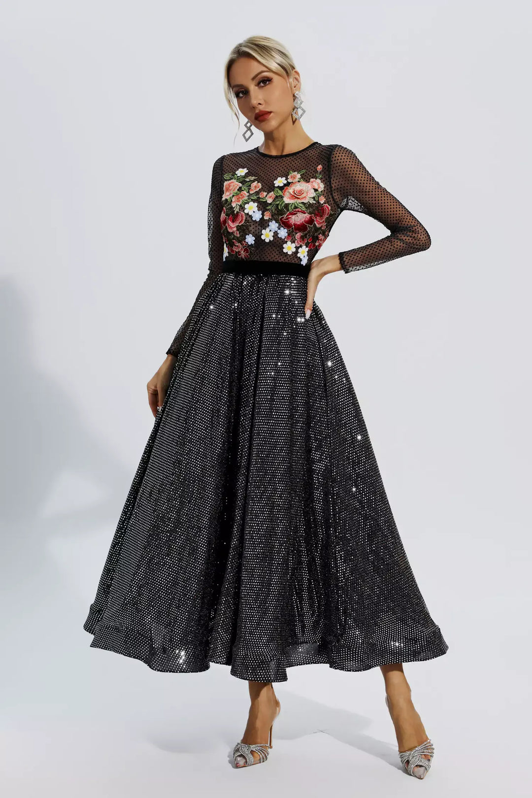 Taryn | Black Floral Embroidery Maxi Dress